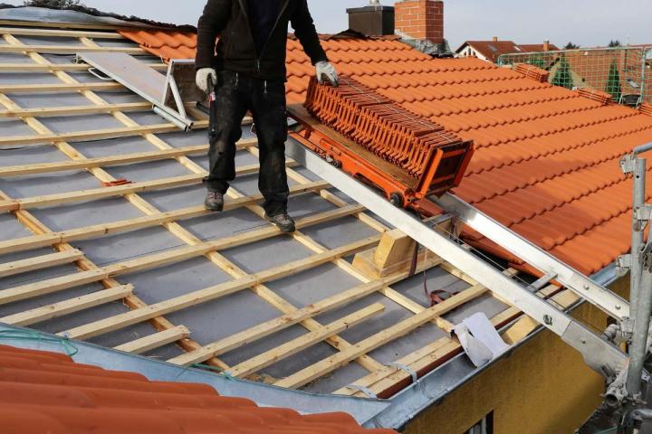 Profitez d’un service complet et de travaux de couverture sur mesure à Plélo 